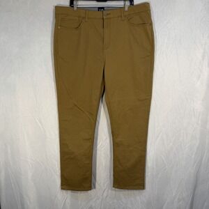 Gap Men's Slim Fit 5 Pocket Pant Size 40 x 30 Maple Sugar